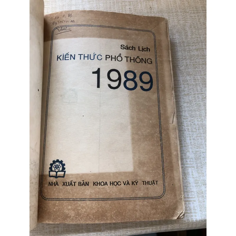 Sách lịch Kiến thức phổ thông 1989 961394