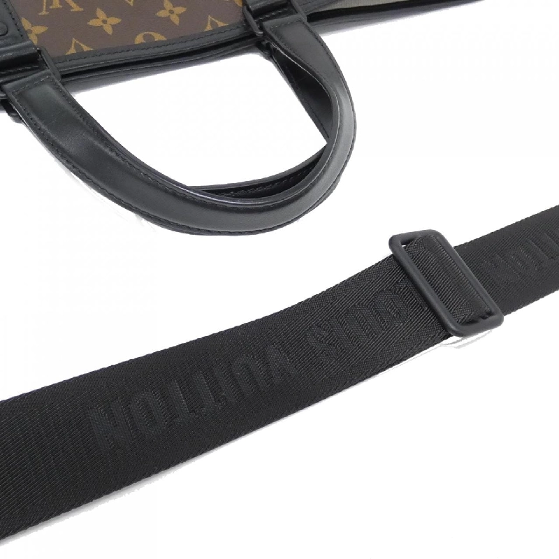 Túi xách cuối tuần Monogram Macassar GM M45733 của Louis Vuitton 608890