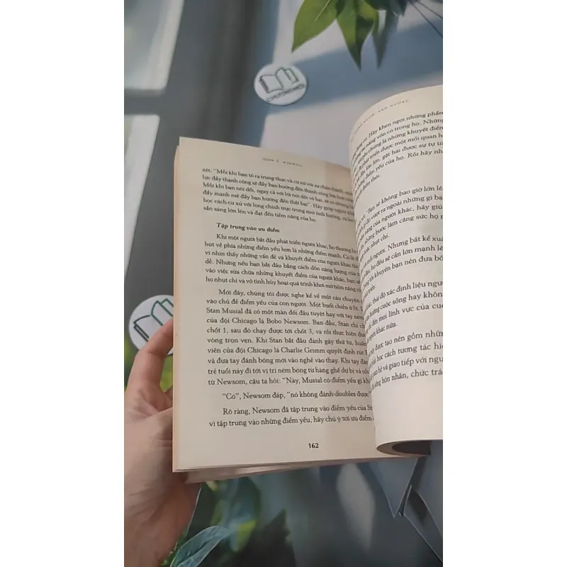 Trở Thành Người Ảnh Hưởng - John C. Maxwell & Jim Dornan 961201