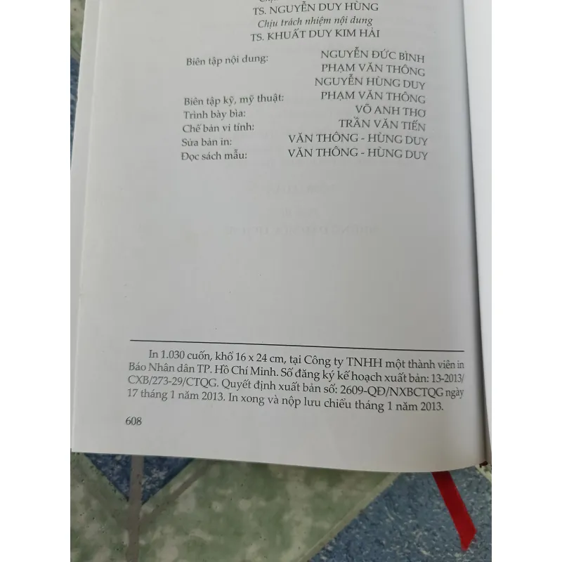 Kon Tum 100 năm lịch sử và phát triển - Tỉnh ủy Kon Tum 700339