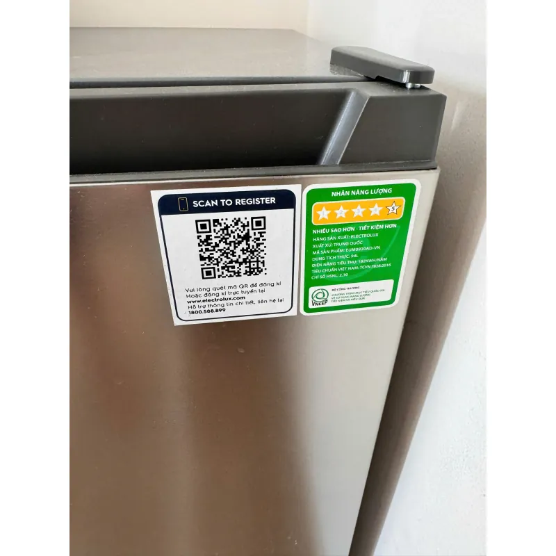 Tủ Lạnh Electrolux 94 Lít EUM0930AD-VN 1031829