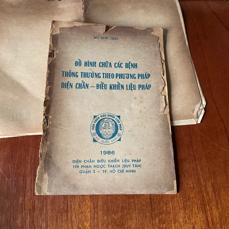 II Y Học: Đồ Hình Chữa Các Bệnh Theo Phương Pháp Diện Chẩn - Bùi Quốc Châu - 1986 561408