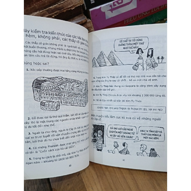 Người Ai Cập xác ướp cũng phải choáng váng - Terry Deary & Peter Hepplewhite (Kiều Hoa dịch) 1019454