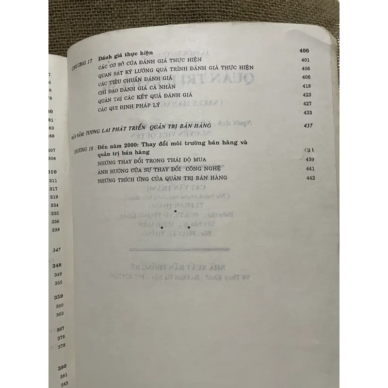 Quản trị bán hàng JAMES M. COMER;450 trang khổ lớn  975376