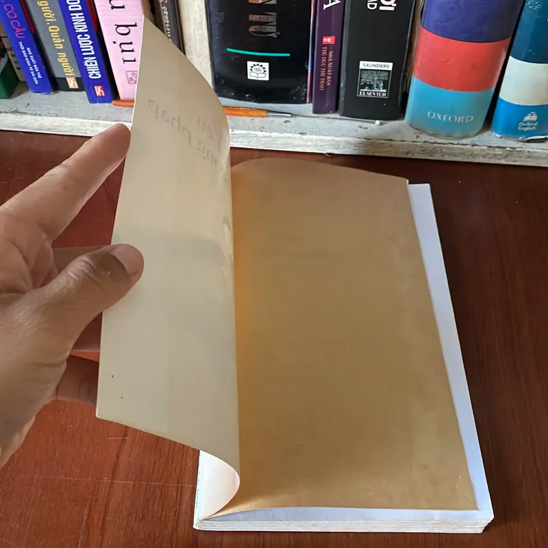 II Tựa sách: Thương Yêu Theo Phương Pháp Bụt Dạy - Thích Nhất Hạnh - Lá Bối 558671