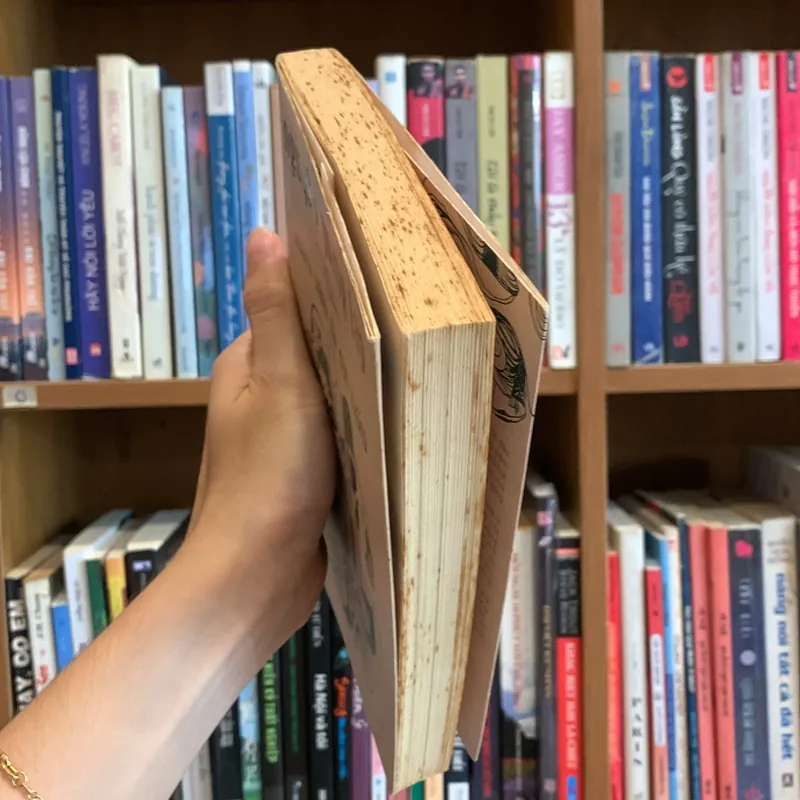 Những mảnh đời đen trắng 608958