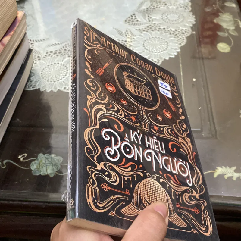 KÝ HIỆU BỐN NGƯỜI -Sir Arthur Conan Doyle 385811