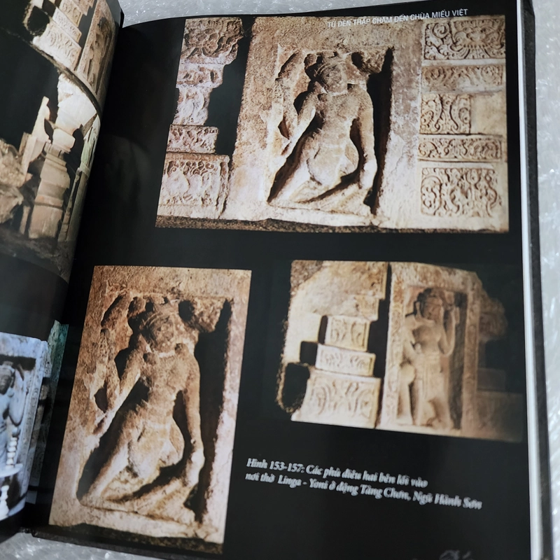 Tượng thòe Hindu giáo từ đền tháp Chăm đến chùa miếu Việt | bìa cứng  418934