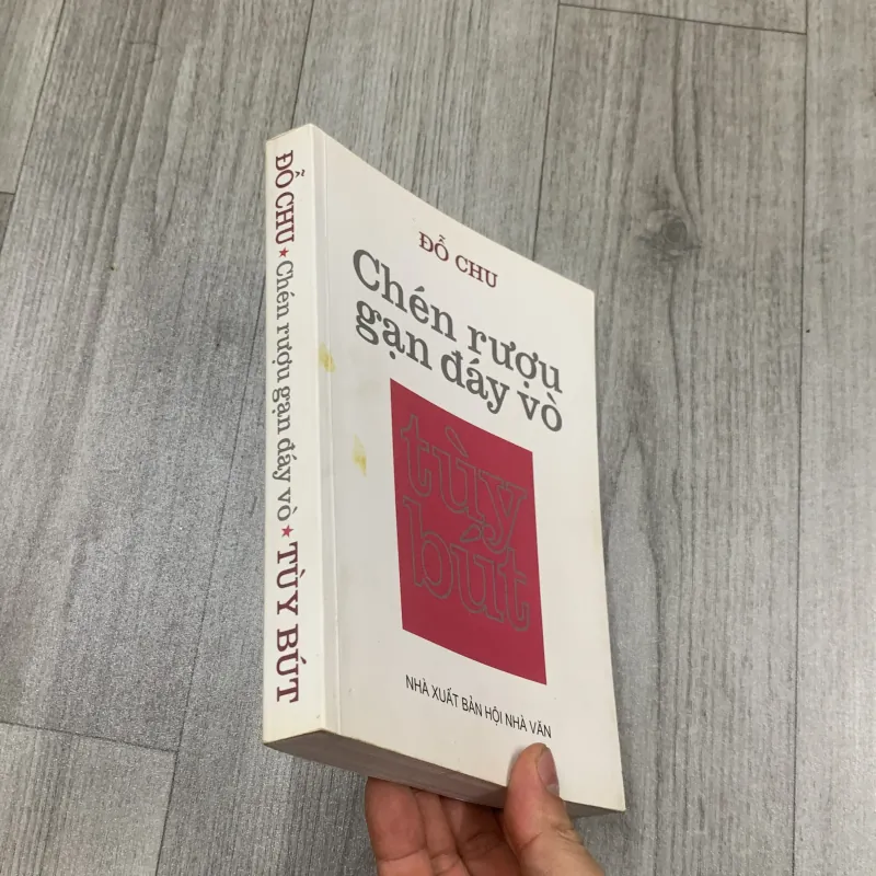 Chén rượu gạn đáy vò tuỳ bút. Có chữ ký tặng. 1a5 1002853