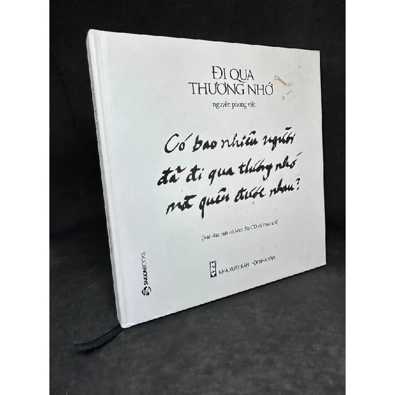 Đi Qua Thương Nhớ (Bìa Cứng + Cd), Nguyễn Phong Việt, Mới 90% SBM270325 425681