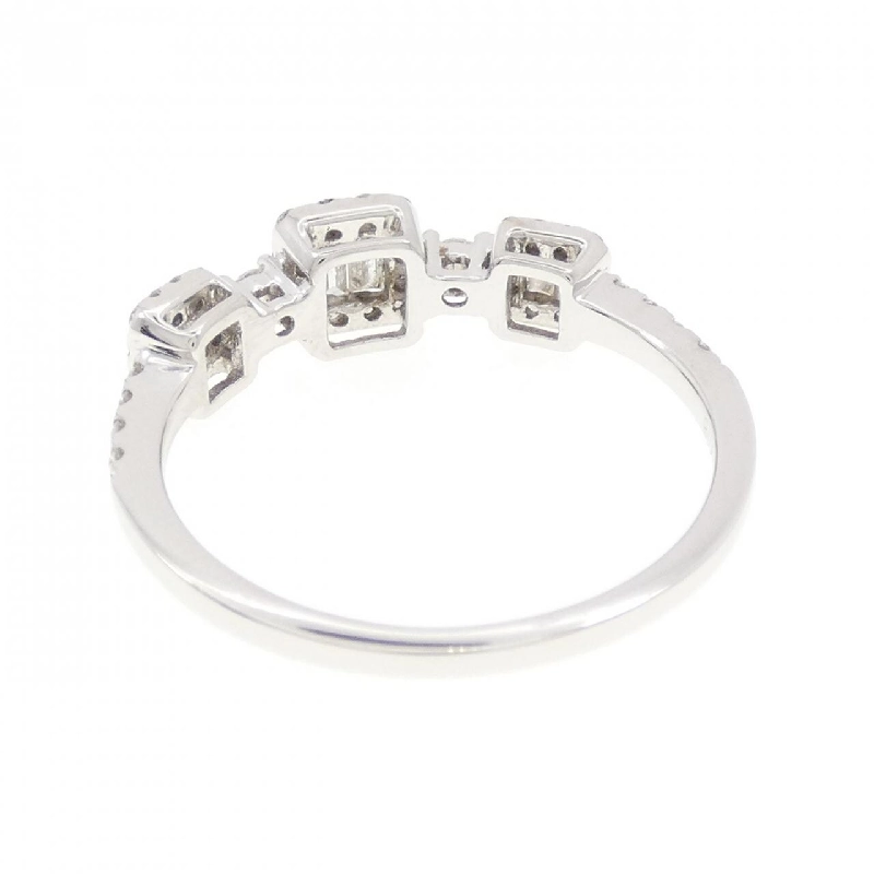 Nhẫn kim cương K18WG 0.438CT 671901