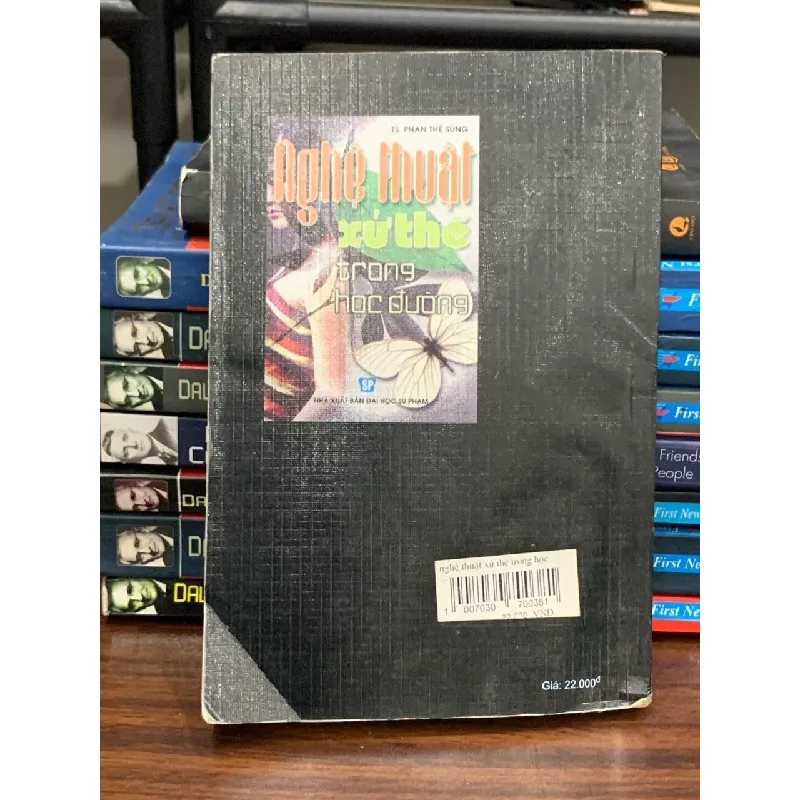 Nghệ thuật xử thế trong học đường- TS. Phan Thế Sủng 674787