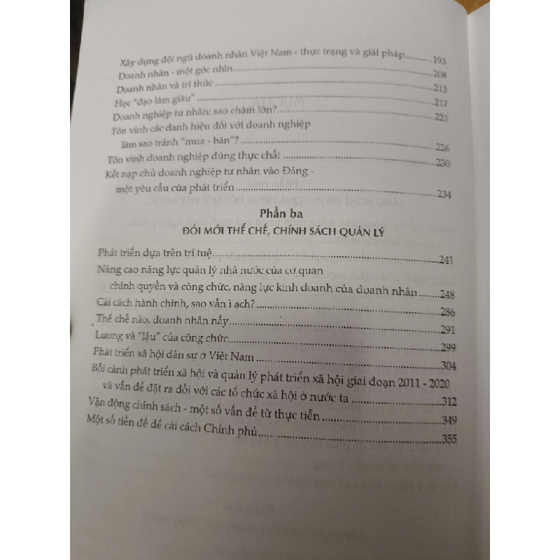 Làng nghề trong công cuộc phát triển đất nước - 2011 - 375 trang Lịch sử Việt Nam ANTQ2702 930469