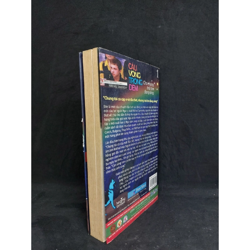 Cầu vồng trong đêm cho những trái tim đang sống tập 1 mới 80% bị ố vàng 2013 HCM2707 911787