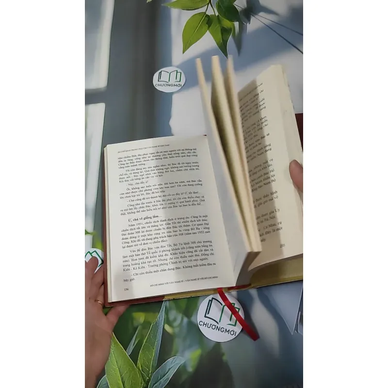 [MIỄN PHÍ BỌC SÁCH] Hồ Chí Minh Với Văn Nghệ Sĩ 1 990365