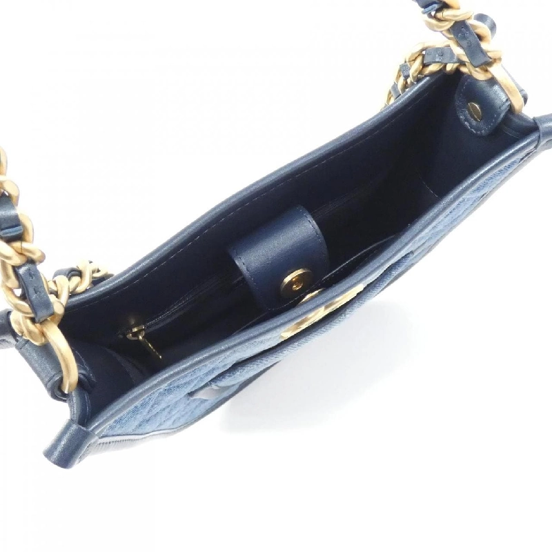 Túi xách chéo Chanel AS4532 613461