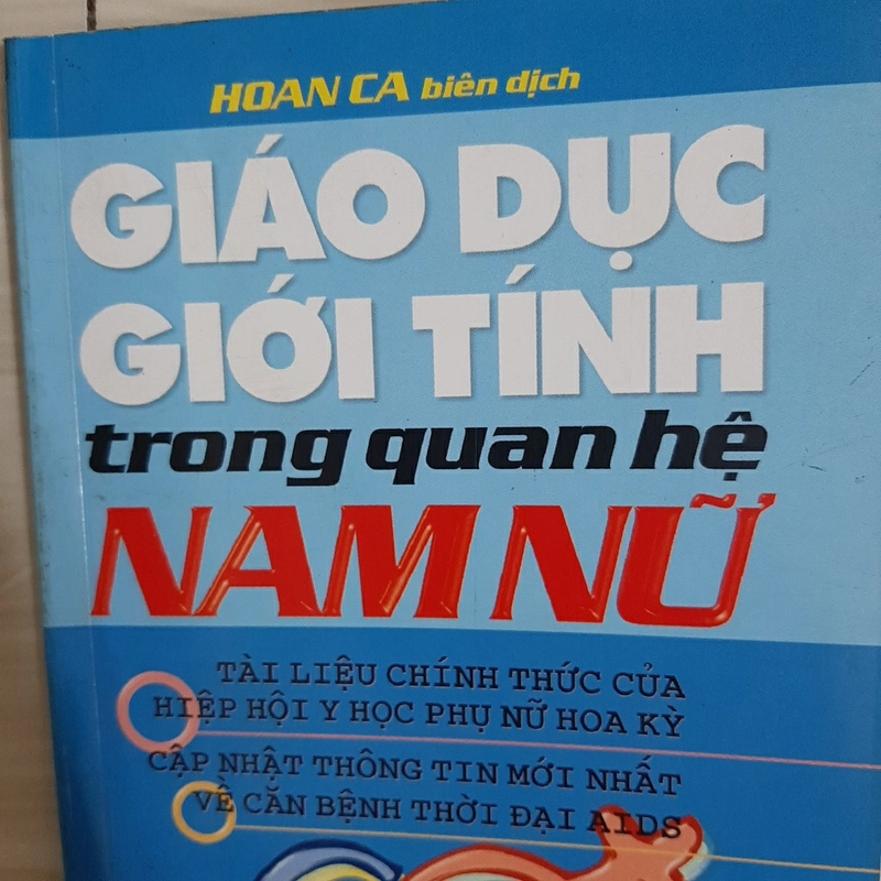 Giáo dục giới tính trong quan hệ nam nữ 323686