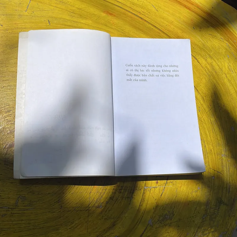 CUỐN SÁCH HOÀN HẢO VỀ NGÔN NGỮ CƠ THỂ 599120