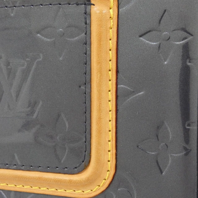 Túi phụ kiện Louis Vuitton Vernis Mallory Square M91332 620694