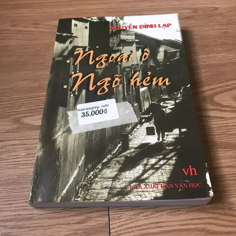Ngoại ô, Ngõ hẻm - Nguyễn Đình Lạp 925948