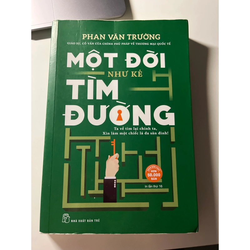 Một đời như kẻ tìm đường - GS. Phan Văn Trường 478650