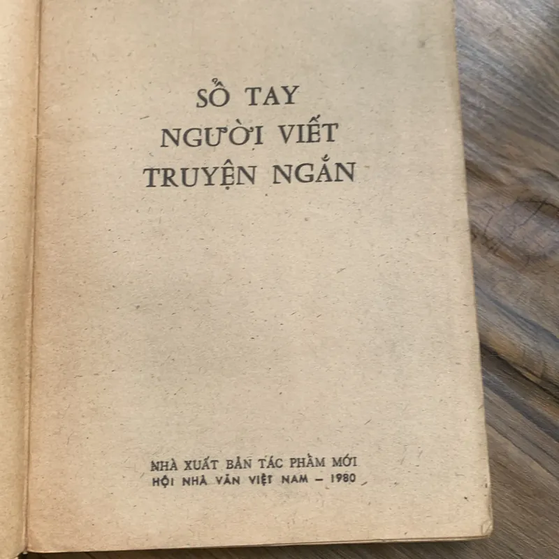Sổ tay người viết truyện ngắn, Vương Trí Nhàn, in năm 1980 713929