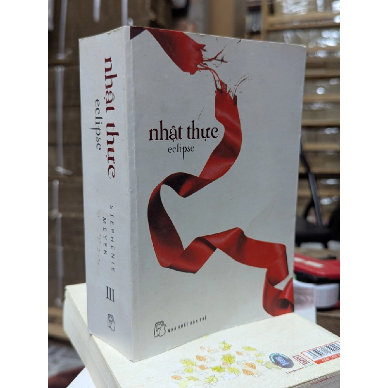 Nhật thực (eclipse) - Stephenie Meyer 127451