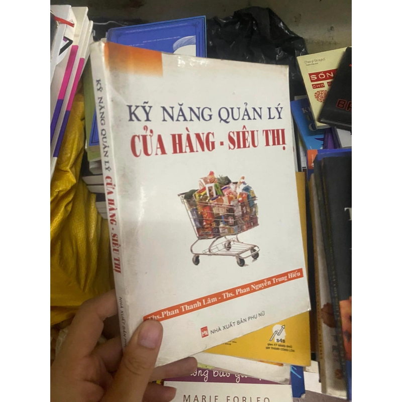 Sách Kỹ năng quản lý cửa hàng - siêu thị - NXB Phụ nữ 309689