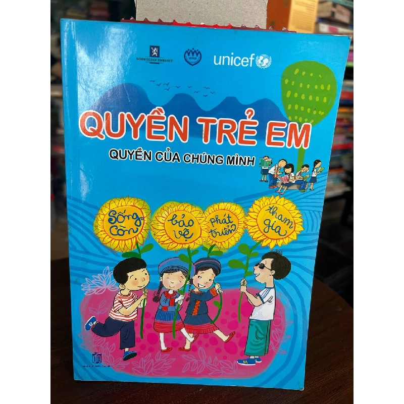 QUYỀN TRẺ EM - QUYỀN CỦA CHÚNG MÌNH - None 933694