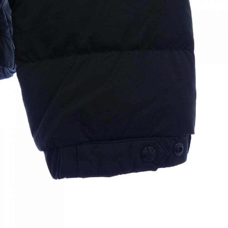 Áo khoác lông vũ MONCLER - Hàng hiệu Chính hãng 898890