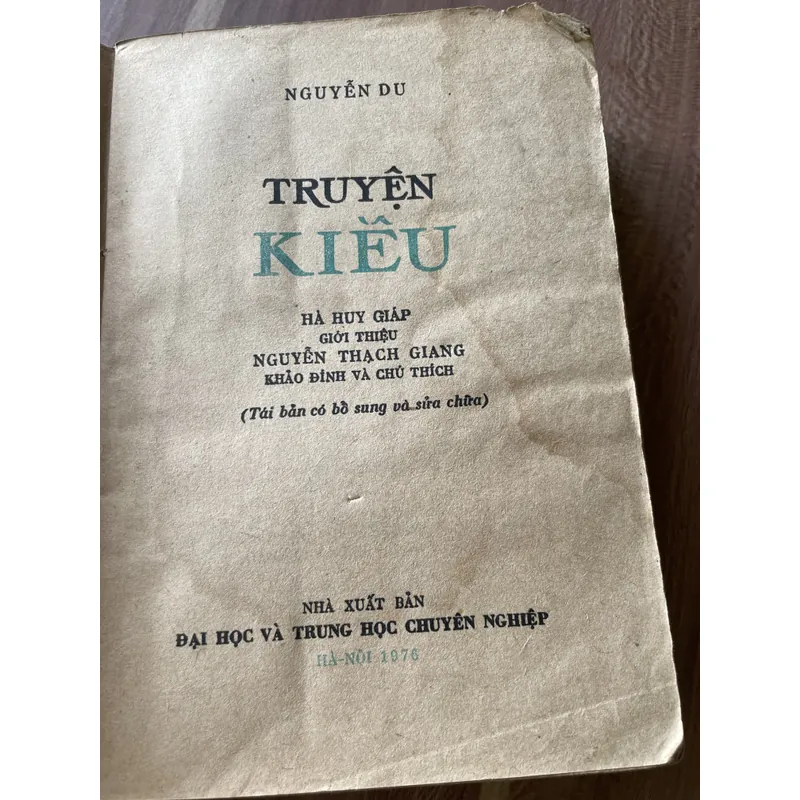 Truyện Kiều - hơn 600 trang- Nguyễn Thạch Giang  705104