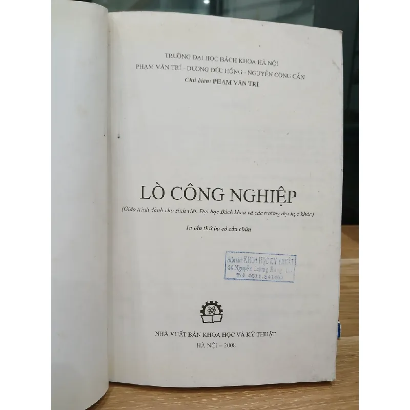 Lò công nghiệp – Phan Văn Trí (chủ biên), Dương Đức Hồng, Nguyễn Công Cẩn 560853