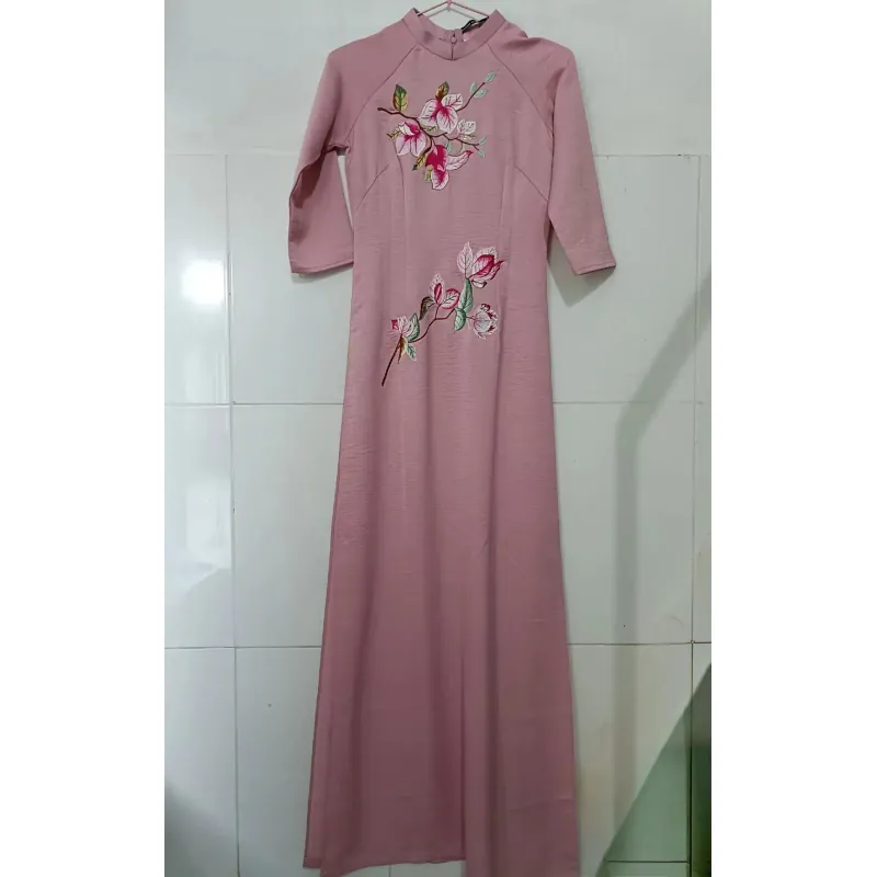 Áo dài hồng thêu hoa 1012721