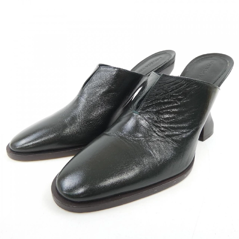 Giày BOTTEGA VENETA - Hàng hiệu Authentic 828427