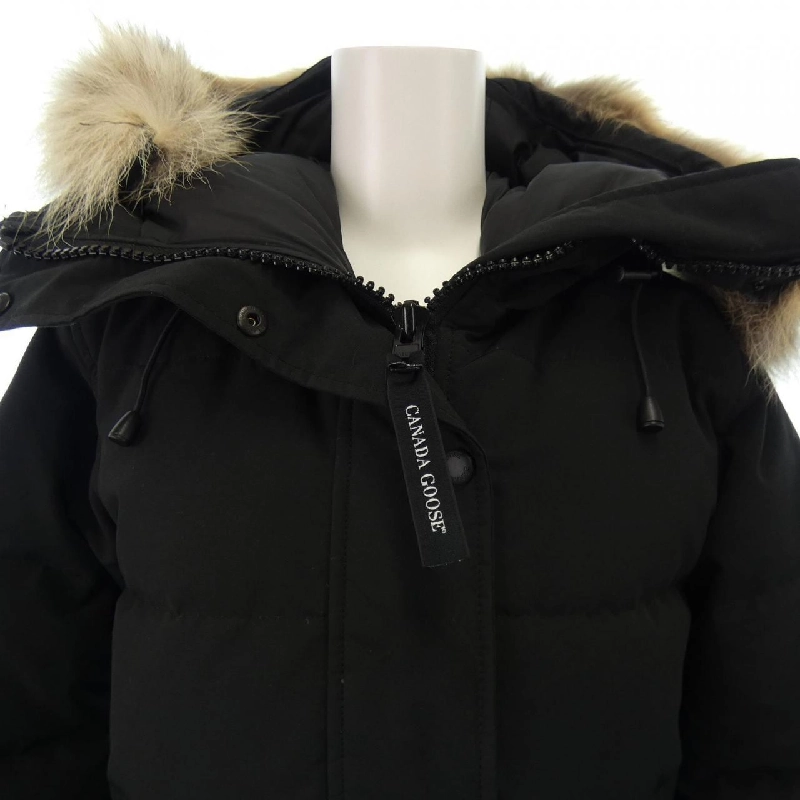 Áo khoác lông vũ CANADA GOOSE 636383