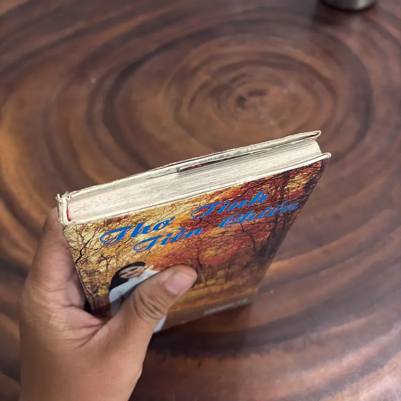 II Thơ: Thơ Tình Tiền Chiến - Nhiều Tác Giả - 1996 976275