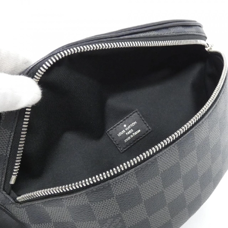 Túi đeo chéo Louis Vuitton Damier Graphite Campus Bum Bag N40362 - Hàng hiệu Authentic 802701
