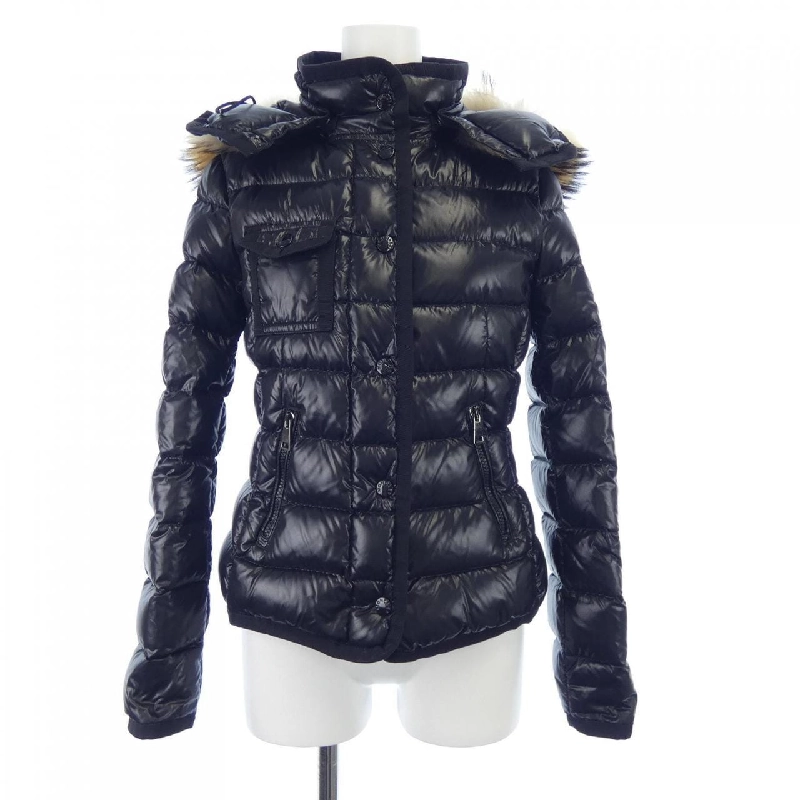 Áo khoác lông vũ MONCLER 643523