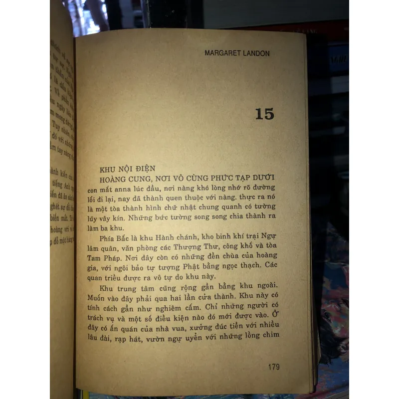 Quân vương và thiếp - Margaret Landon 973146