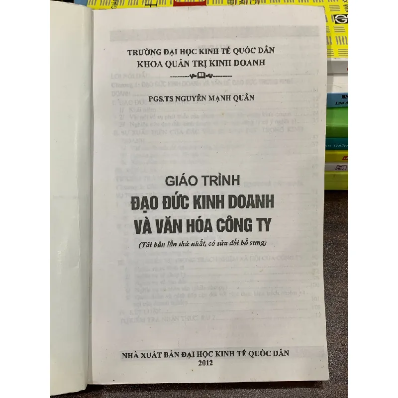 Giáo trình Đạo đức kinh doanh và văn hóa công ty – Nguyễn Mạnh Quân 554388