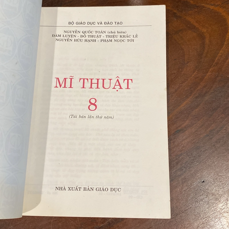 MĨ THUẬT 8 (XB 2002) 503055
