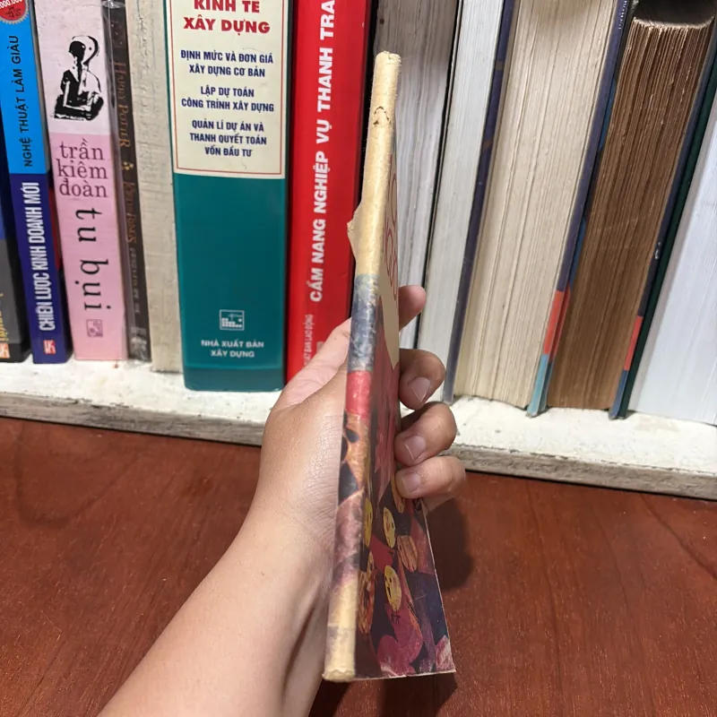 II Sách Thiếu Nhi: Ba Chuyện Ít Người Biết - Nhiều Tác Giả - 1988 764484