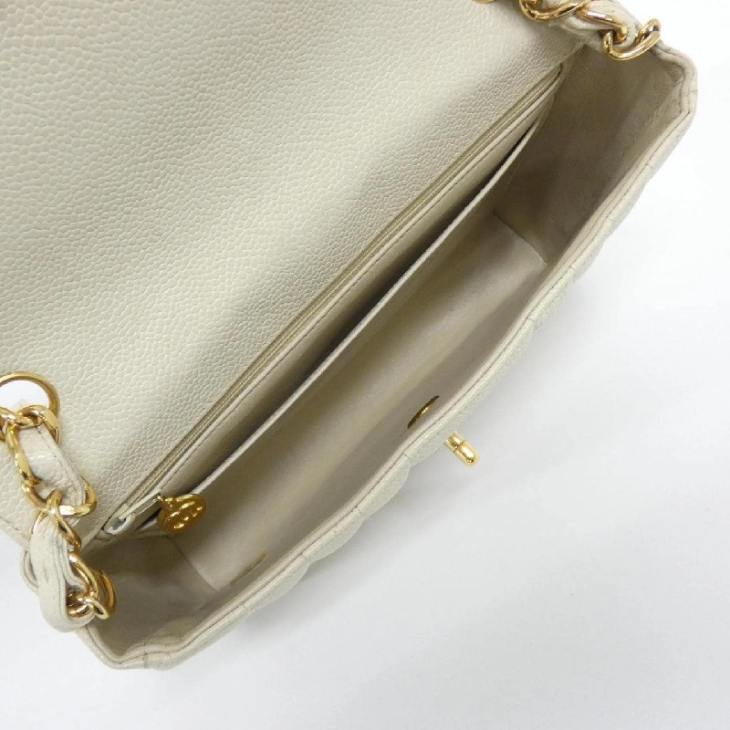 【Vintage】Túi xách chéo Chanel 02740 610147