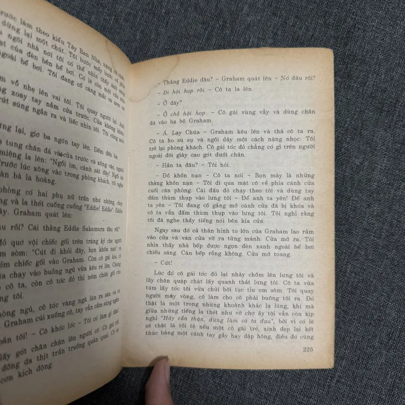Bạch tuột Phù Tang - Michael Crichton 763227