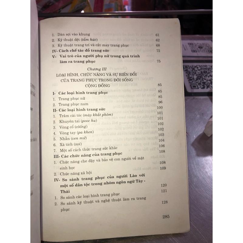 Trang phục của người Lào ở Tây Bắc Việt Nam - TS. Võ Thị Mai Phương 537575