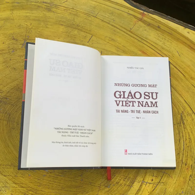  NHỮNG GƯƠNG MẶT GIÁO SƯ VIỆT NAM TÀI NĂNG- TRÍ TUỆ- NHÂN CÁCH TẬP 2 784182