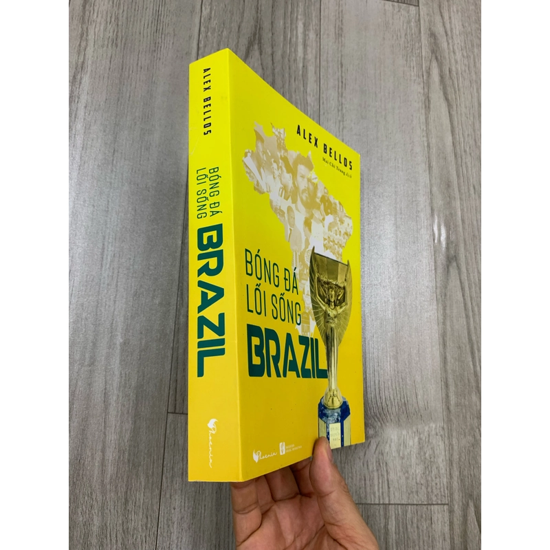 Bóng đá lối sống Brazil. 999 471291