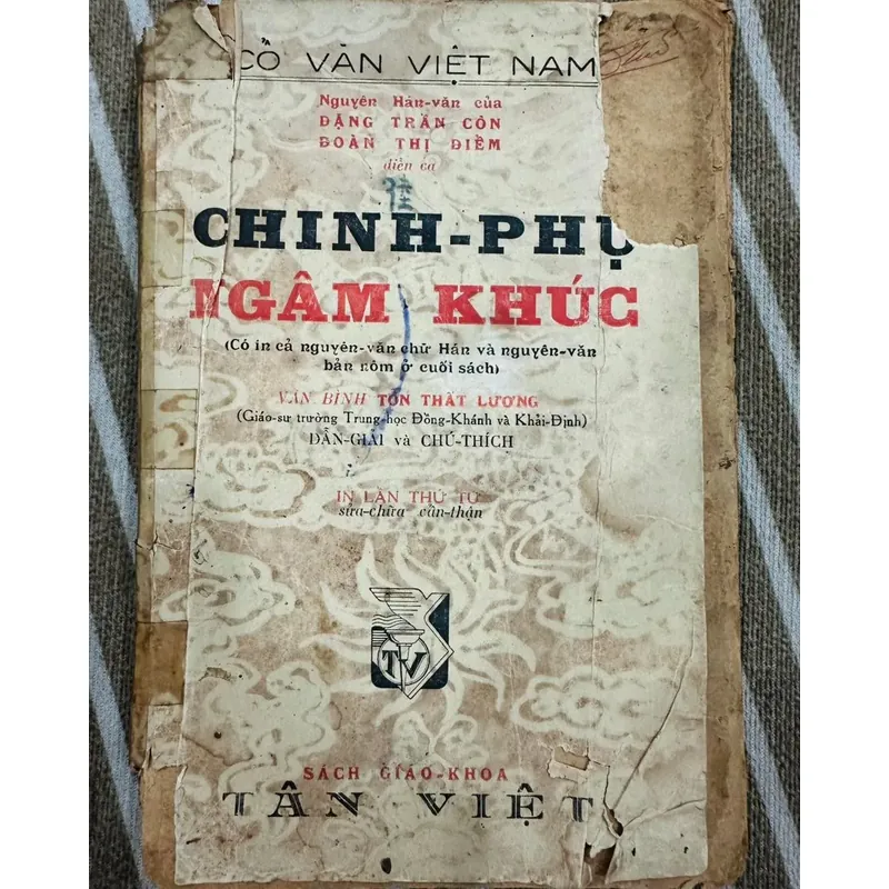 Chinh phụ ngâm khúc Xb 1952  599382
