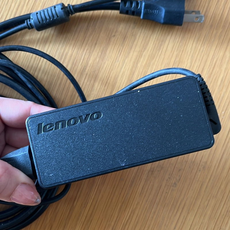 [2hand] Dây sạc laptop lenovo đầu usb - hàng đã qua sử dụng  476878