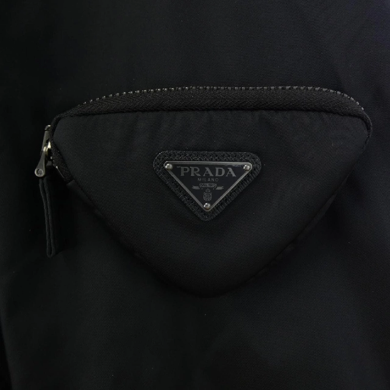 Áo khoác PRADA logo tam giác SGC006 S221 1WQ8 - Hàng hiệu Chính hãng 893957